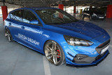 Maxton Design Prahové lišty Ford Focus Mk4 ST/ST-Line - černý lesklý lak